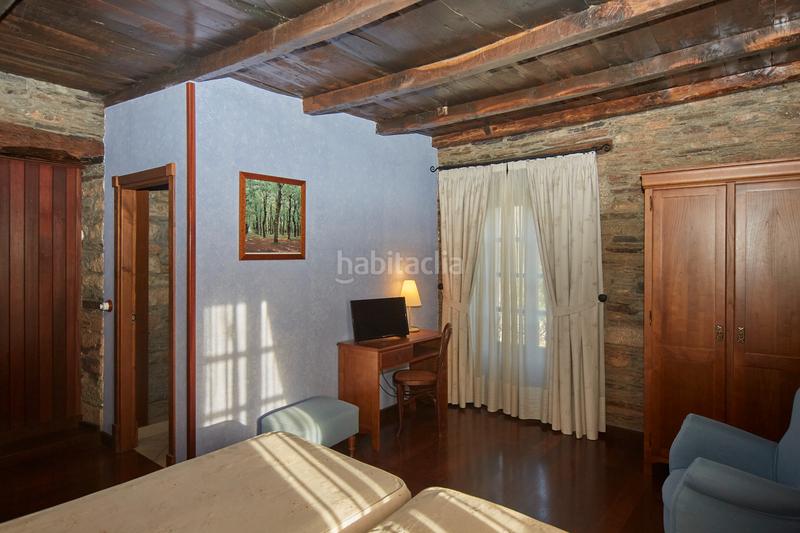 Foto 7db34d1d-10d9-4e87-83ab-6456696b259b. Bauernhof mit kamin parking in Castroverde