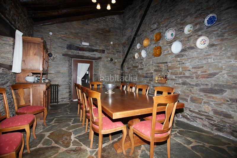 Foto 8e121aa1-ada6-411d-8ef8-99903a0d0ac5. Bauernhof mit kamin parking in Castroverde