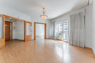 Pis en Delicias. Amplio piso en arganzuela