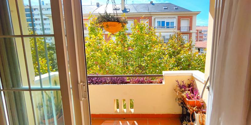 Foto 3229fdfd-c285-4b78-8c42-b6cc16a51db0. Appartamento in calle de fortunata y jacinta 31 in Madrid