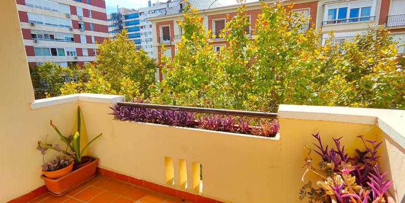 Foto 511d10b0-be6d-4c1d-9044-936e0c4941bb. Appartamento in calle de fortunata y jacinta 31 in Madrid