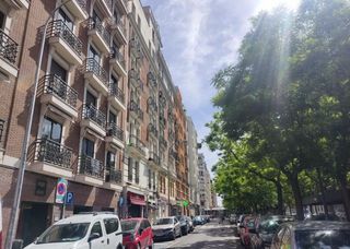 Lloguer Pis  Calle calle ibiza. Piso luminoso en retiro