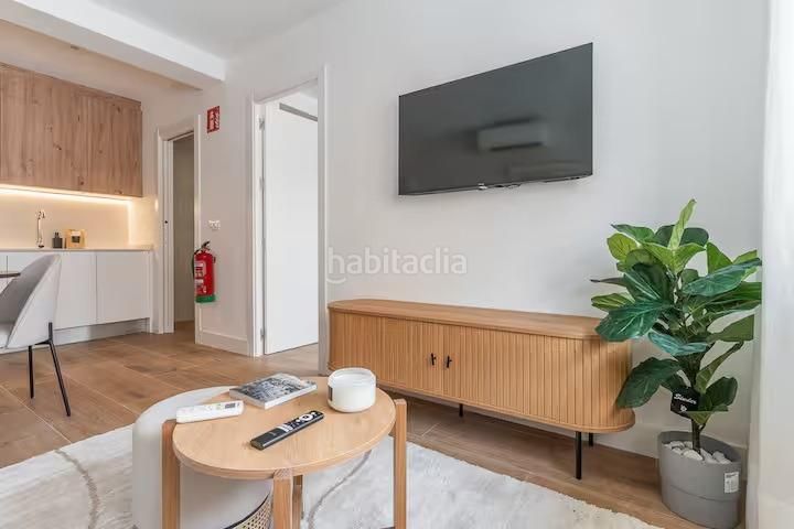 Foto d13a8093-54e2-4de5-a57c-a45512f92b42. Pis amb calefacció piscina a Legazpi Madrid