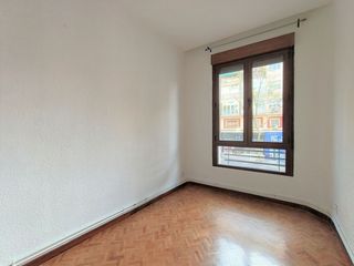 Rent Flat  Avenida de menéndez pelayo