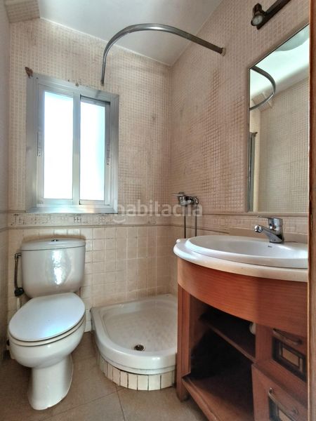 Foto 7334ccaf-e916-4895-a484-6d6b7f13426c. Piso luminoso piso exterior, con gran terraza, en Puerta Bonita en Madrid