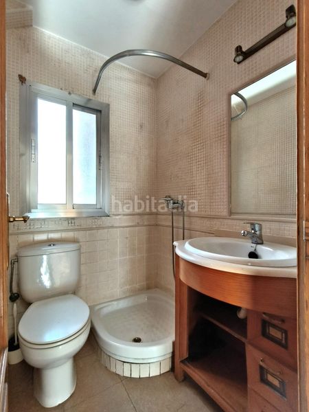 Foto c3ba3369-e96f-43cc-aa53-317712b69823. Piso luminoso piso exterior, con gran terraza, en Puerta Bonita en Madrid