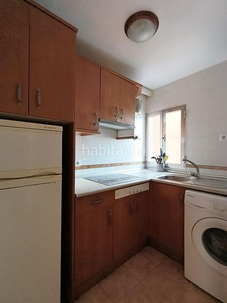 Foto ca4ba4af-291a-476c-ba77-1a123bb53e05. Piso luminoso piso exterior, con gran terraza, en Puerta Bonita en Madrid
