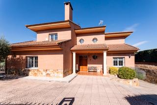 Xalet en Castillo-Campodn. si te puedes permitir una casa como sta, no dejes de conocerl