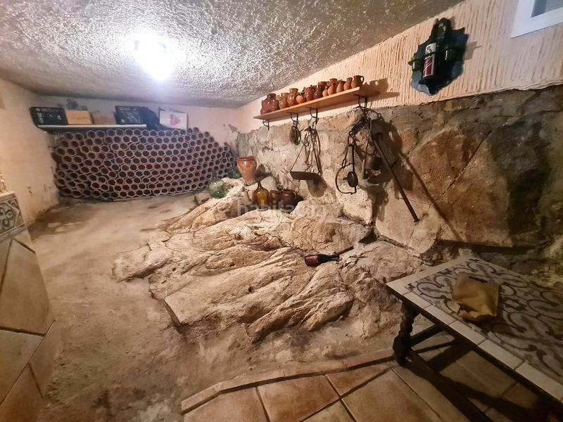 Foto a089c503-2ab1-4743-a4c2-d7a0165d2f77. Chalet preciosa propiedad en enclave único junto al pantano de san juan en San Martín de Valdeiglesias