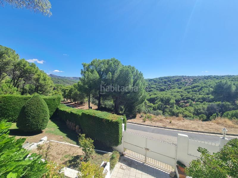 Foto a7fea58d-2987-4733-935f-98ca790ff1f6. Chalet preciosa propiedad en enclave único junto al pantano de san juan en San Martín de Valdeiglesias