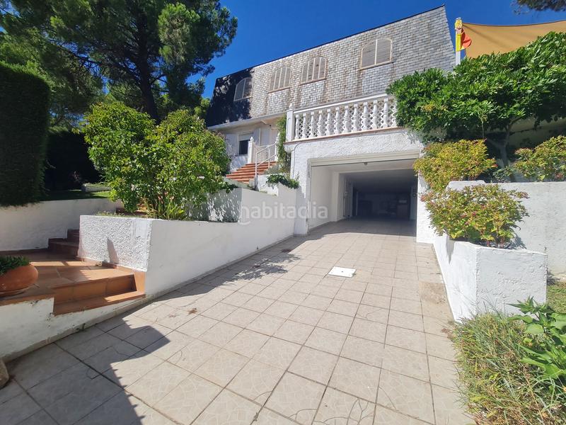 Foto d773a527-ffb7-4d51-8924-e01f008d1665. Chalet preciosa propiedad en enclave único junto al pantano de san juan en San Martín de Valdeiglesias