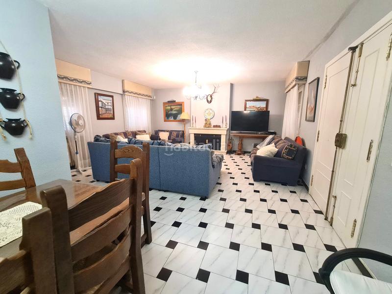 Foto fad135da-63af-4236-9f2d-3eefbb40d7c9. Chalet preciosa propiedad en enclave único junto al pantano de san juan en San Martín de Valdeiglesias