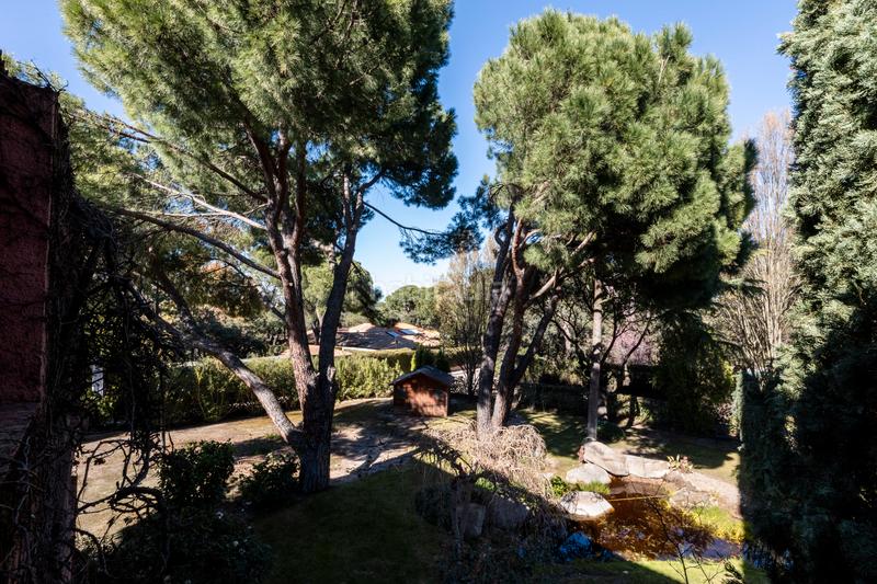 Foto 540bfc2c-4985-477a-81a8-c9e1fbdcd873. Casa en travesía de los almendros 7 casa / chalet independiente en venta en travesía de los almendros 7, en Boadilla del Monte