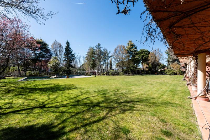 Foto e182d873-00d0-4dbd-a462-9d52e720d3f7. Casa en travesía de los almendros 7 casa / chalet independiente en venta en travesía de los almendros 7, en Boadilla del Monte