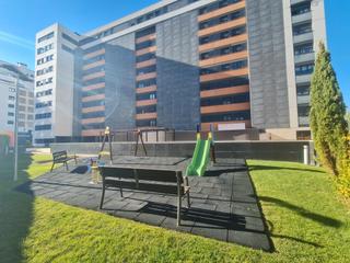 Pis  Calle de césar cort botí. Excelente piso seminuevo en urbanización privada