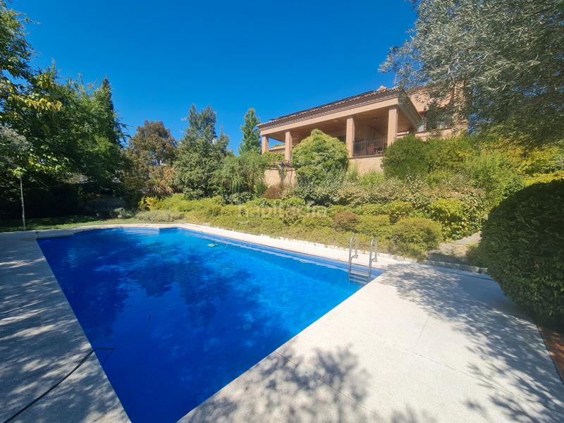 Foto bbb155b6-9b76-47eb-9da2-d1c7878b2519. Chalet  independiente en perfecto estado y ubicación en Villaviciosa de Odón