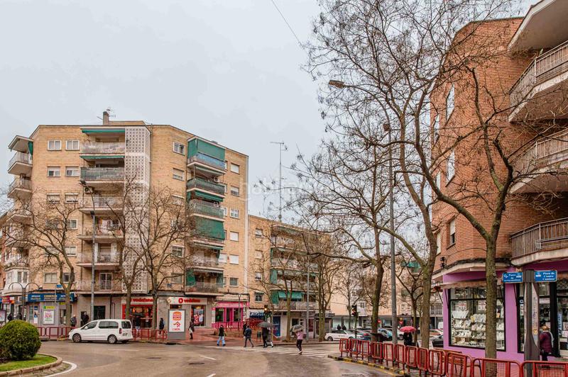 Foto 344ad8b3-2a8e-4bf6-b197-b3d5a26c2c1a. Local commercial dans paseo de arroyomolinos 1 dans Móstoles