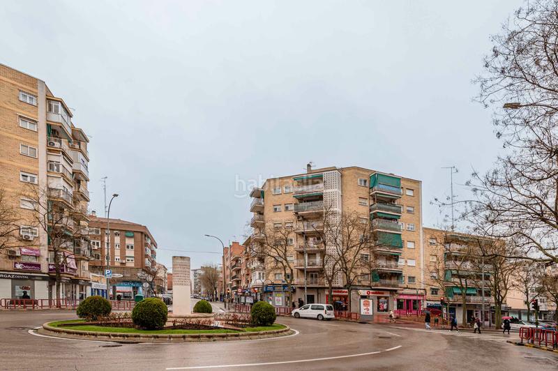 Foto 3dc9e410-c1ed-4a86-9fe5-1bfdb56d90d3. Local commercial dans paseo de arroyomolinos 1 dans Móstoles