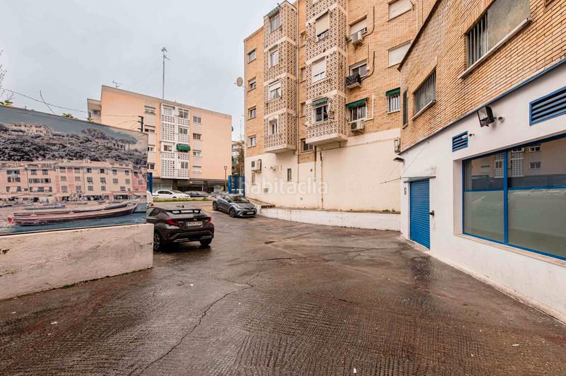 Foto d7fa5916-632d-41a9-afe7-08e3527a77b6. Local commercial dans paseo de arroyomolinos 1 dans Móstoles