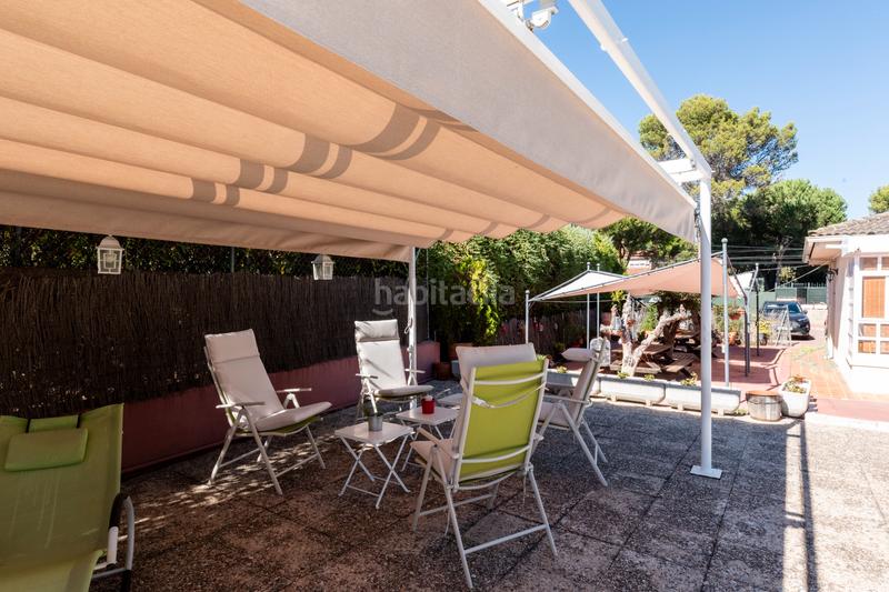 Foto 0623239b-6930-4fac-b45d-95f4d65e163e. Xalet amb xemeneia calefacció aparcament piscina a Villaviciosa de Odón