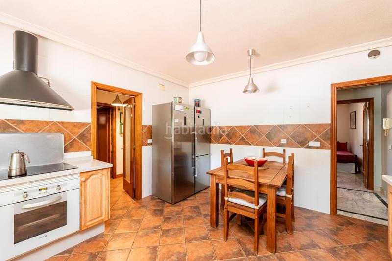 Foto 0ec380df-98f0-4587-8f63-267e91989503. Xalet amb xemeneia calefacció aparcament piscina a Villaviciosa de Odón