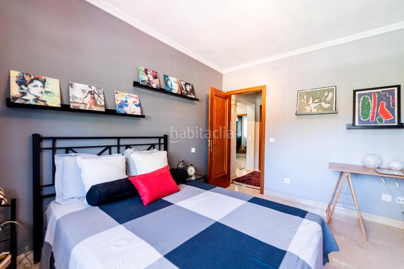 Foto 2b3463db-87db-4246-bacf-7b6d94e6ce47. Xalet amb xemeneia calefacció aparcament piscina a Villaviciosa de Odón