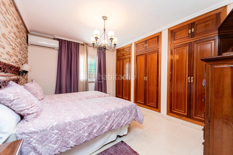 Foto 6bf1ac08-0249-4419-9eeb-f3613d1694b0. Xalet amb xemeneia calefacció aparcament piscina a Villaviciosa de Odón