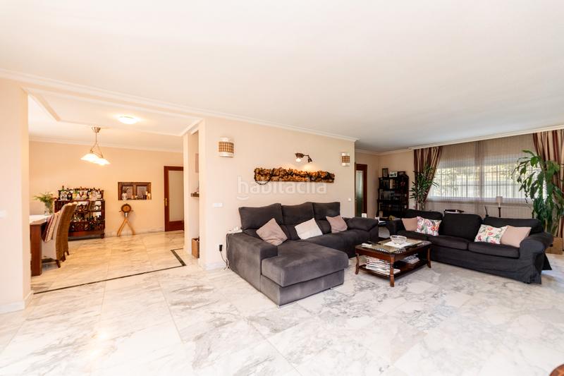 Foto d142672c-94bd-4106-8341-91e4be53c2f6. Xalet amb xemeneia calefacció aparcament piscina a Villaviciosa de Odón