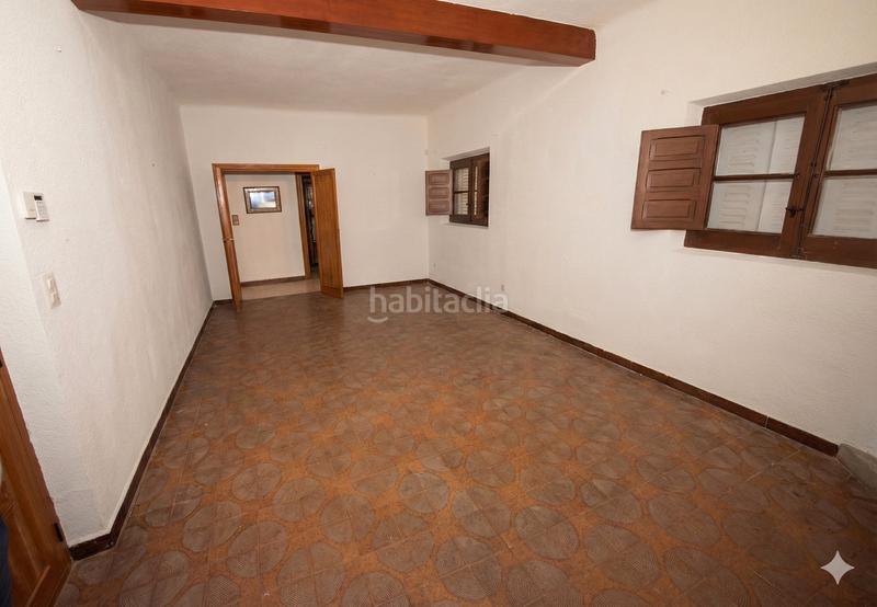 Foto 0748e514-adff-402f-9ae2-4a6f2c920e22. Casa a calle de san gregorio 47 a Casa Amarilla Galapagar