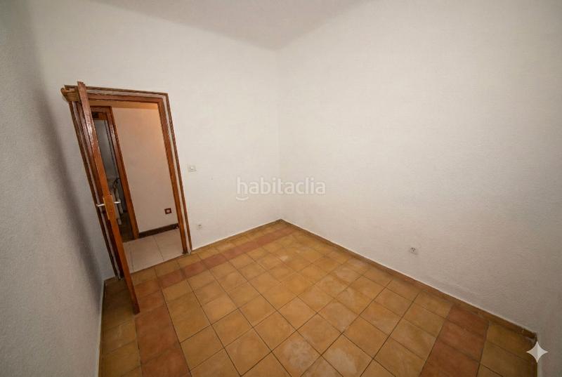 Foto 1f7cb846-d926-453d-b15c-86f6e3d6f464. Casa a calle de san gregorio 47 a Casa Amarilla Galapagar