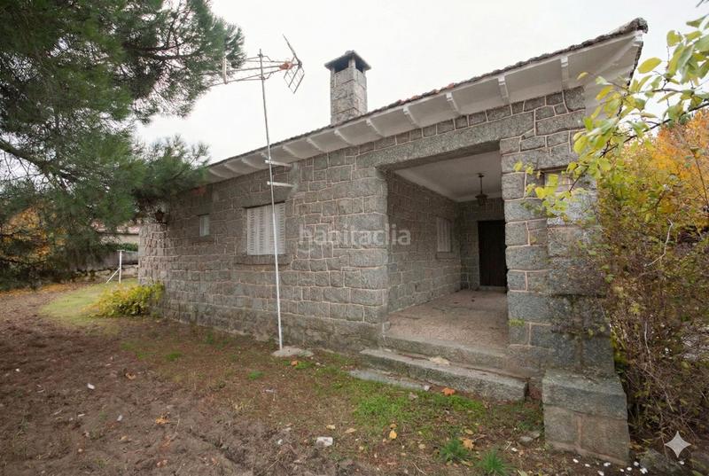 Foto 578635ba-b93e-4cfc-b3e5-9be72819d2f9. Casa a calle de san gregorio 47 a Casa Amarilla Galapagar