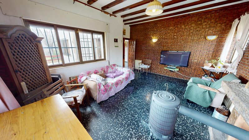 Foto 15db5c01-ad1c-4cbd-8d01-7bcc373dfbb7. Xalet amb calefacció piscina a Robledo de Chavela