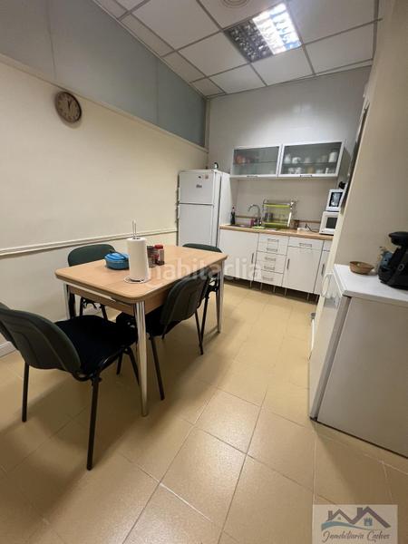 Foto b13f4c68-c5ad-434e-9244-57b1ebc654ba. Local comercial local en Estación Pozuelo de Alarcón