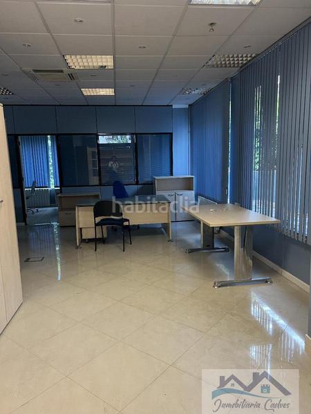 Foto a16da968-b59d-4d4b-823e-013cc79d91a7. Edifici a Pueblo Pozuelo de Alarcón