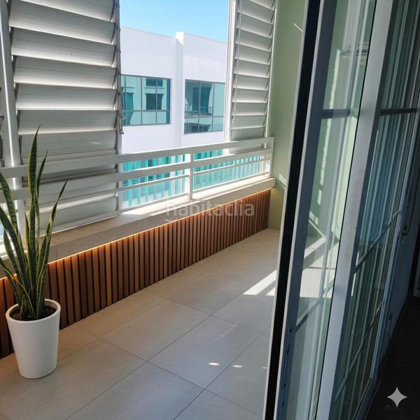 Foto 1694b4e3-74bc-4c54-8c02-57261631ed50. Pis amb xemeneia calefacció a Centre Granollers