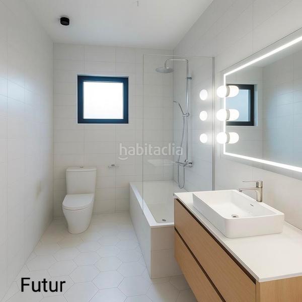 Foto 93a34ac7-5c8d-4173-82a7-3eb7357911b1. Pis amb xemeneia calefacció a Centre Granollers