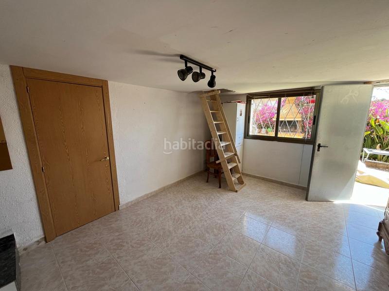 Foto f54cbd3b-58e9-4169-9fab-1a8a324f302a. Maison avec cheminée chauffage dans Roda de Barà