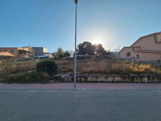 Residential Plot in Roda de Barà. Parcela en zona residencial.