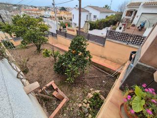 Xalet a Creixell. Vivienda de 5 dormitorios muy bien conservada