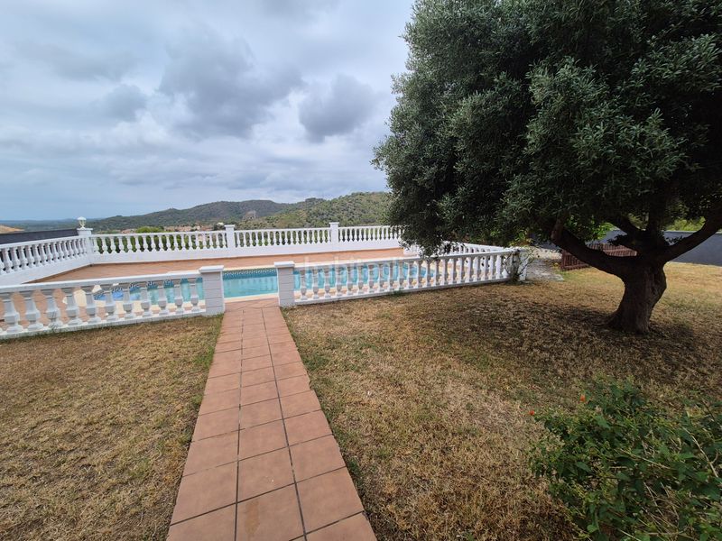 Foto b036ef20-0dba-4e90-ad8e-7e36c02105f7. Xalet amb xemeneia calefacció piscina a Roda de Barà