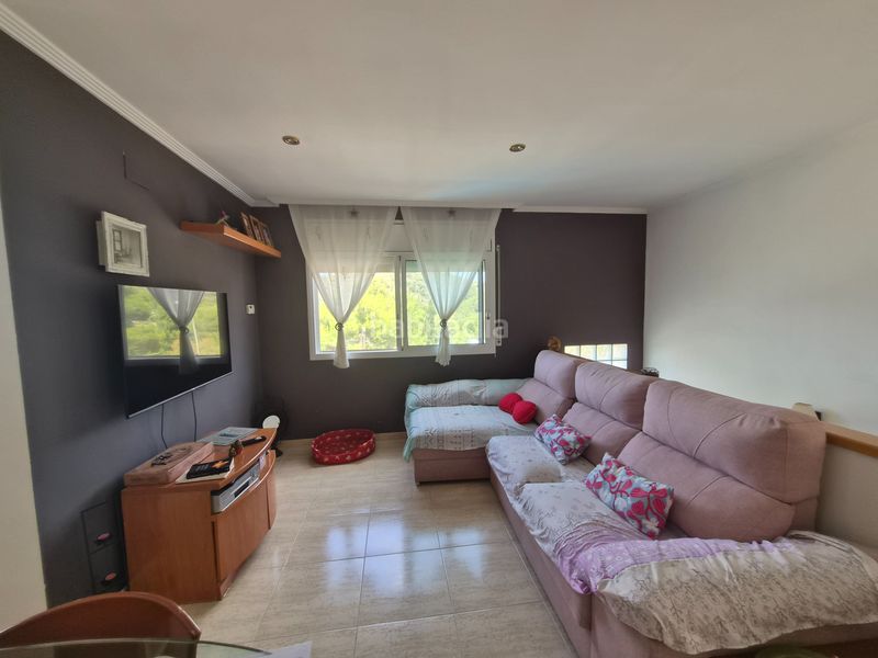 Foto 4163094a-9564-4e0a-ba7e-3a380ba5eecf. Casa amb xemeneia calefacció aparcament piscina a Roda de Barà