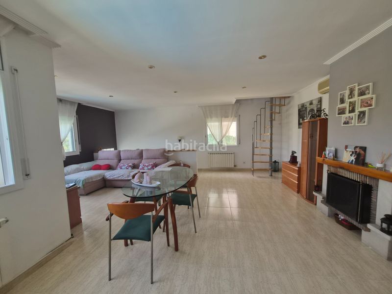 Foto 716d53e5-7062-49bf-9884-91ea4968be76. Casa amb xemeneia calefacció aparcament piscina a Roda de Barà