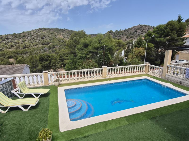 Foto 992aa2b1-4a5c-4045-9378-85f2171de4e1. Casa amb xemeneia calefacció aparcament piscina a Roda de Barà