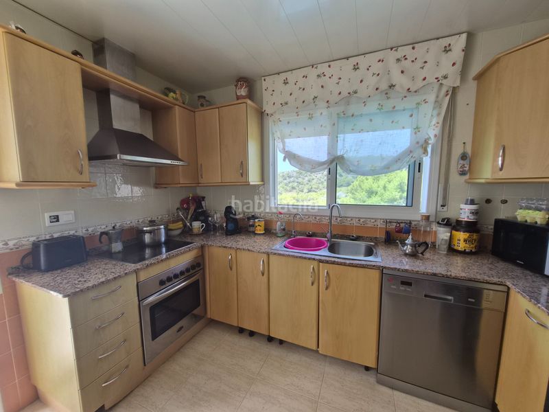 Foto f778ae70-dd7a-4dab-aed2-a7ec6831b52c. Casa amb xemeneia calefacció aparcament piscina a Roda de Barà