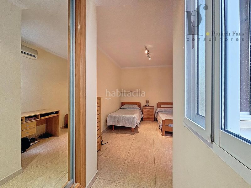 Foto 15eaef95-c9c8-49ff-aed6-279c00e6de00. Casa amb aparcament a Benissanó