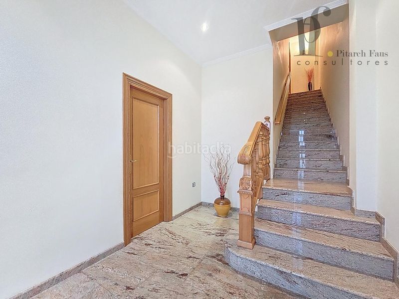 Foto ab58c15d-afbc-4c65-a7c6-9ef951227743. Casa amb aparcament a Benissanó