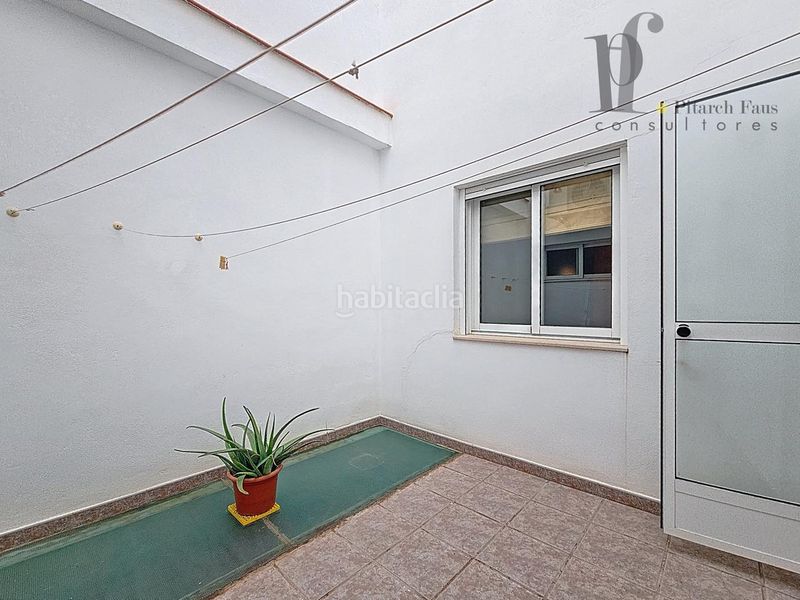 Foto d69ba297-6397-454a-a91c-a8349886afc9. Casa amb aparcament a Benissanó