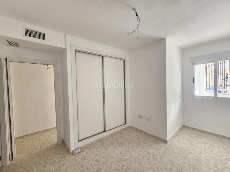 Foto 7a3889d2-ff9f-4e76-a30b-a5769cf5378a. Rez-de-chaussée dans Núcleo Urbano Pobla de Vallbona (la)