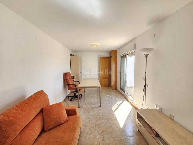 Foto 05a60c6b-a1e5-471f-9a09-97d784cf78aa. Rent penthouse with heating parking in Núcleo Urbano Pobla de Vallbona (la)