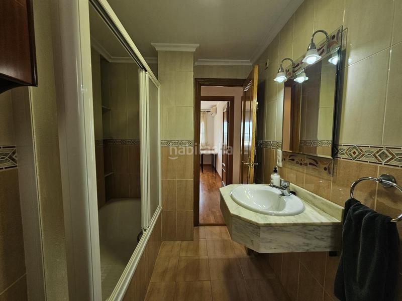 Foto 8691b7f4-3cdc-4ca9-b35e-43b536f0f01a. Rent penthouse with heating parking in Núcleo Urbano Pobla de Vallbona (la)